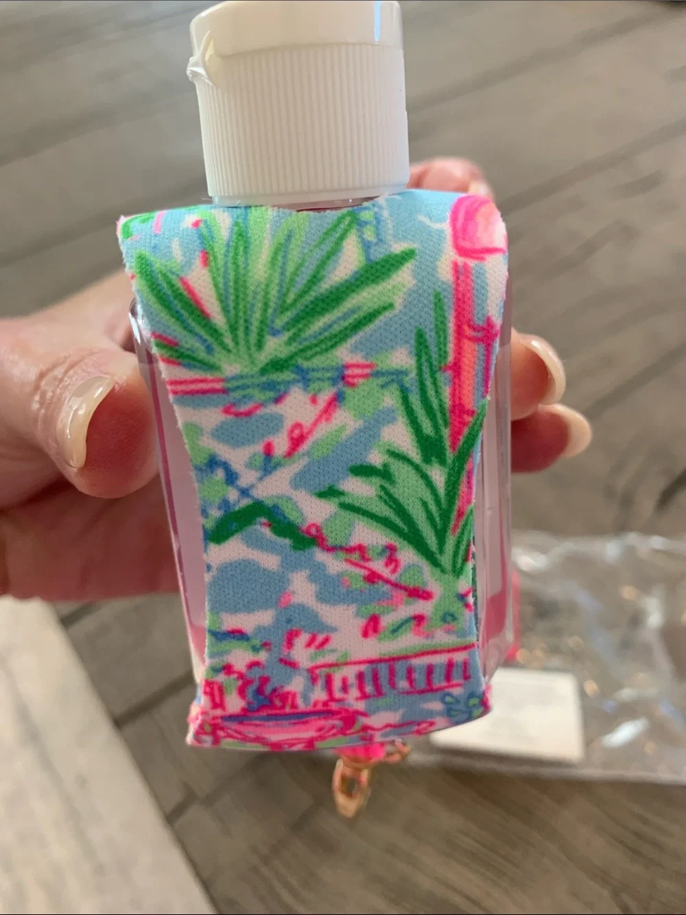 Lilly Pulitzer Bali Blue Neoprene Sanitizer Sleeve and Sanitizer with Pink Clasp